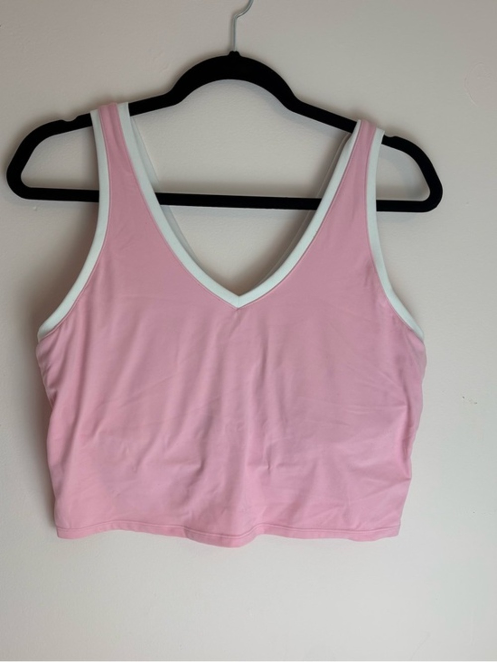 All in Motion Pink V-Neck Athletic Tank Top XL Crop Gym Athleisure